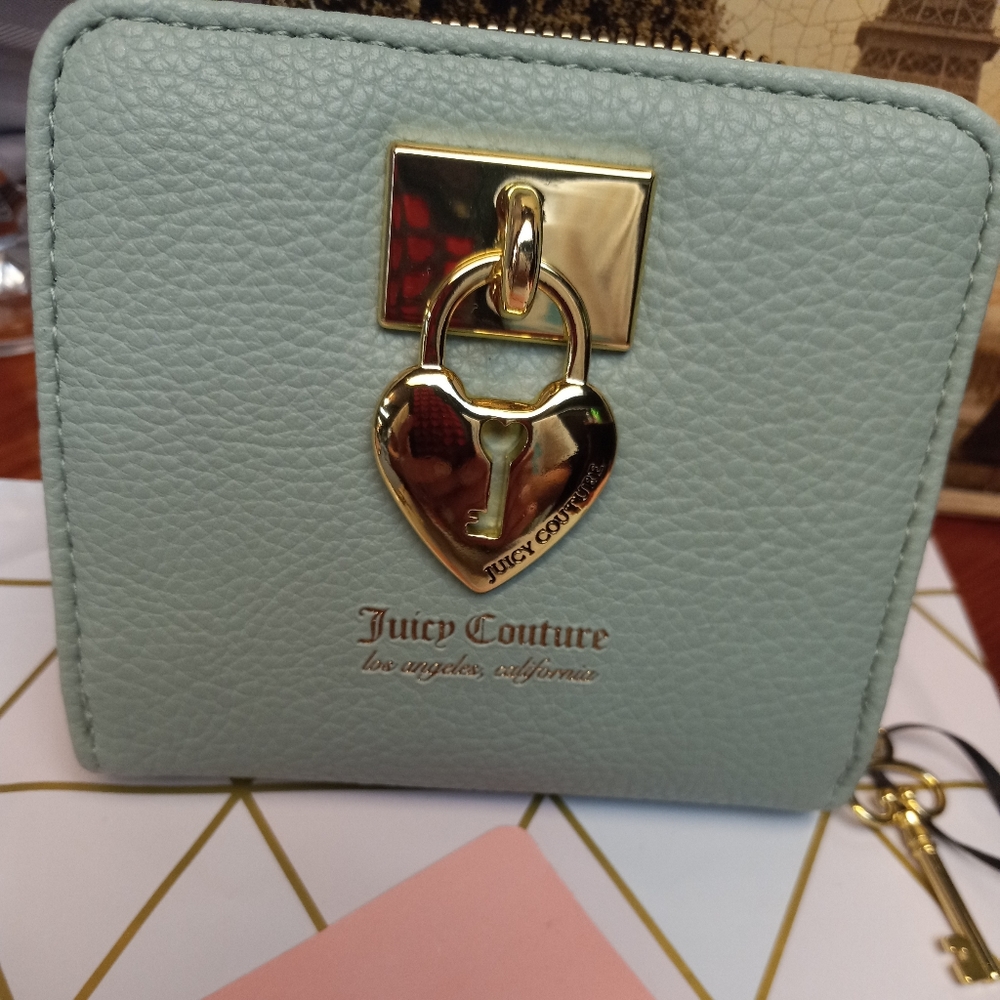 Juicy Couture folded